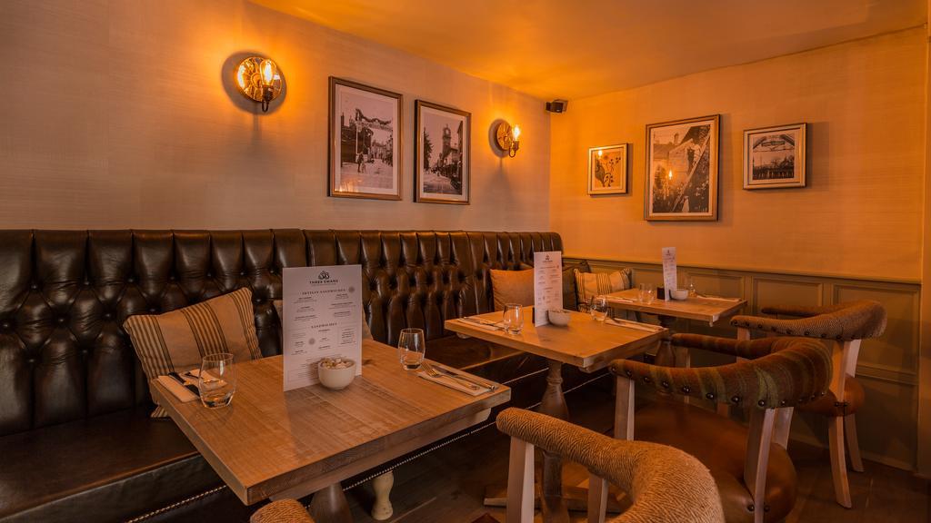 The Three Swans Hotel, Hungerford, Berkshire 외부 사진