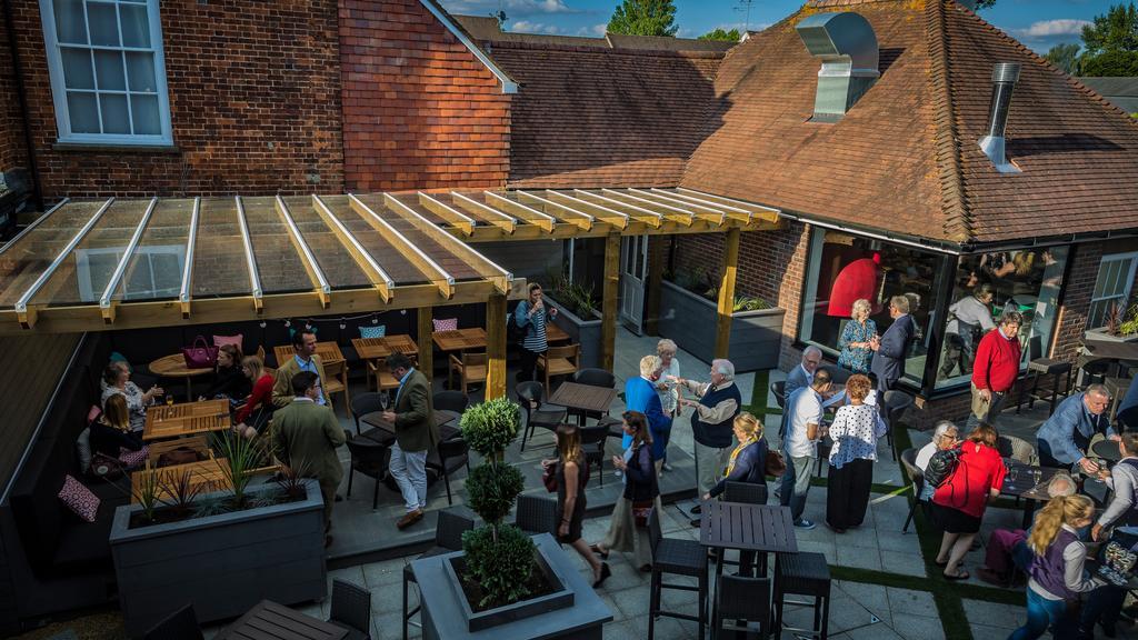 The Three Swans Hotel, Hungerford, Berkshire 외부 사진