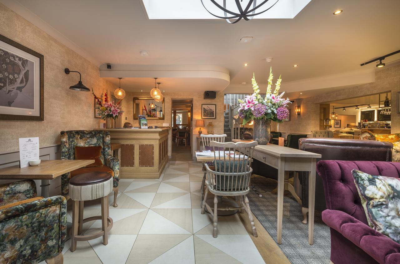 The Three Swans Hotel, Hungerford, Berkshire 외부 사진