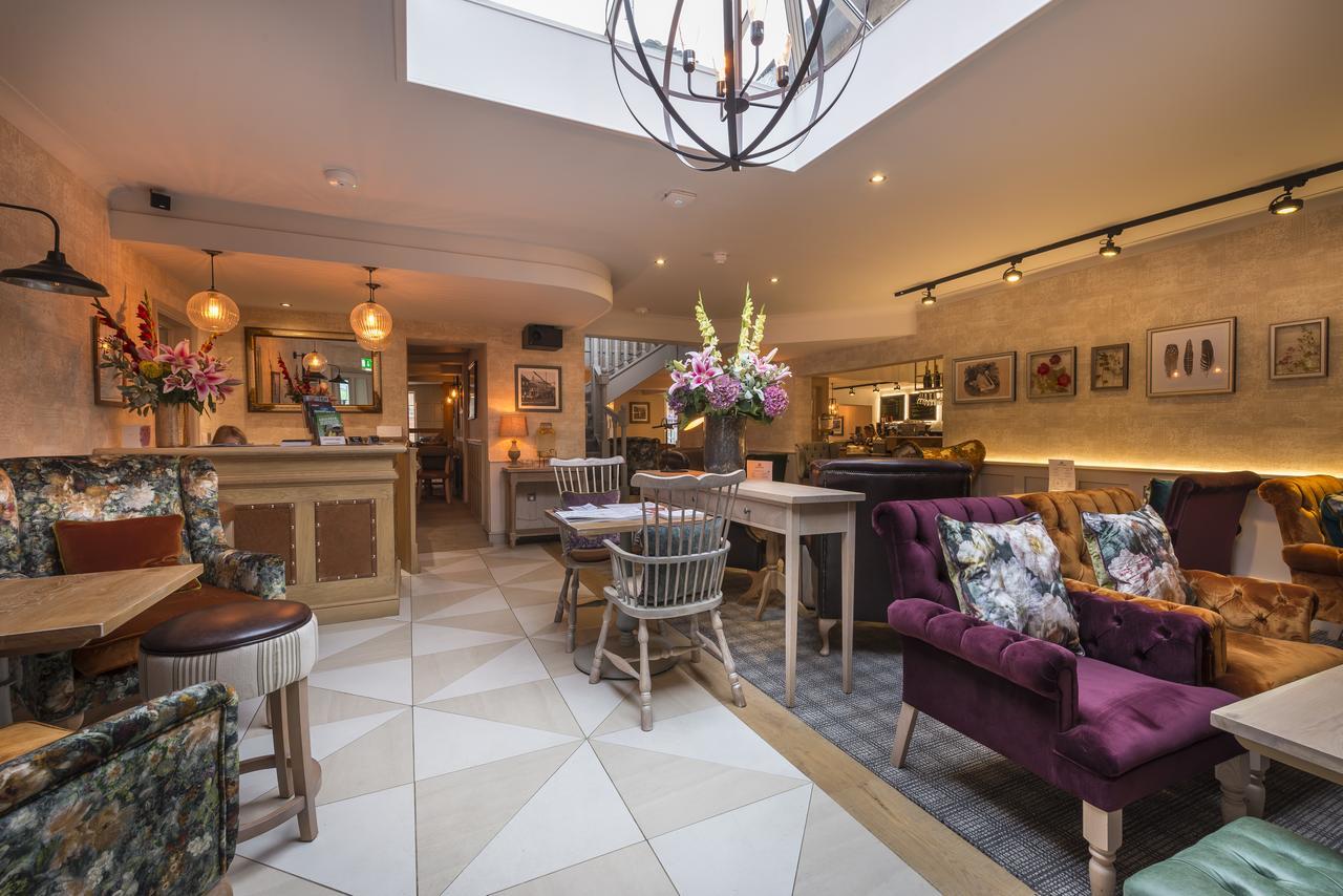 The Three Swans Hotel, Hungerford, Berkshire 외부 사진