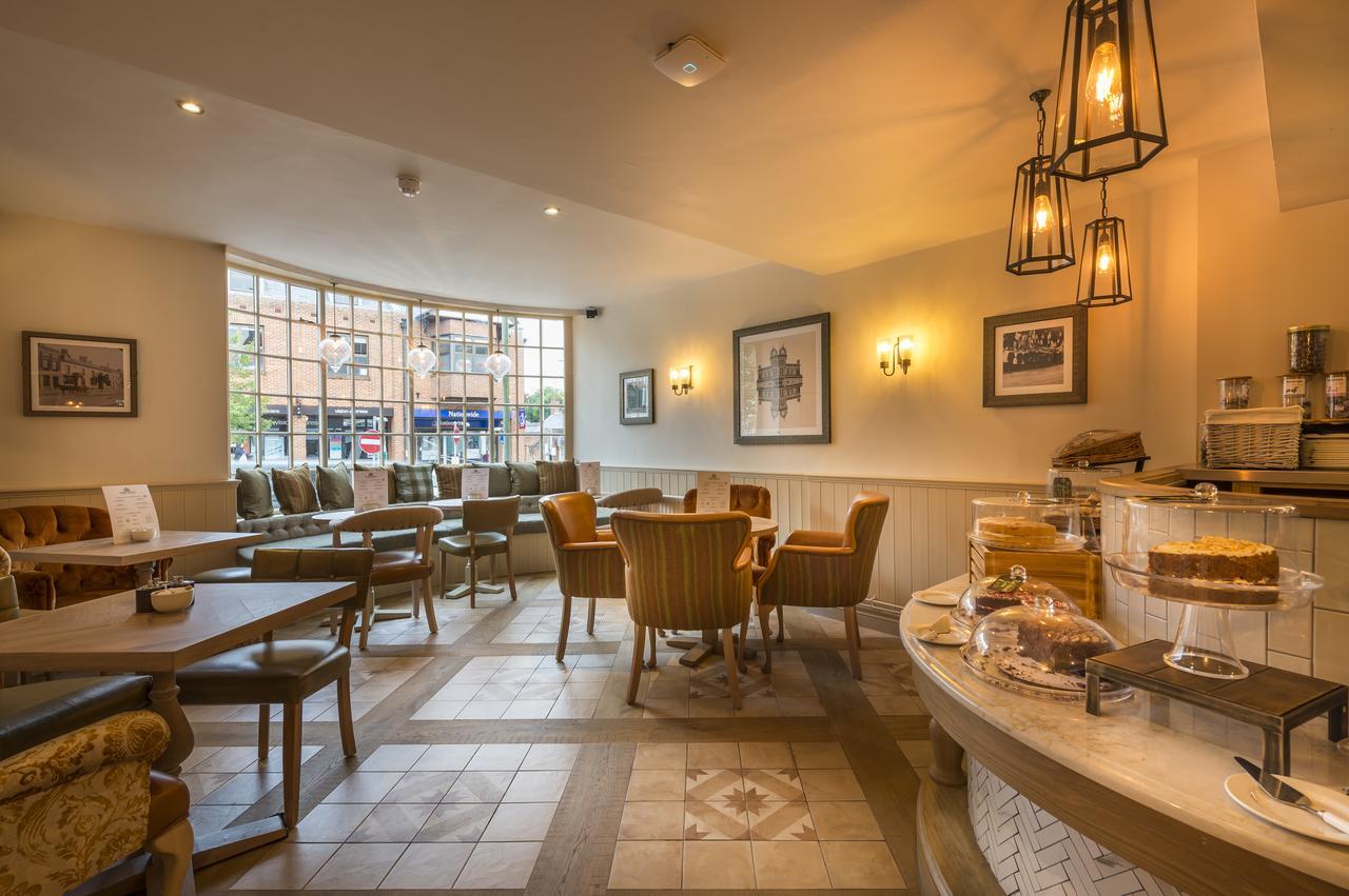 The Three Swans Hotel, Hungerford, Berkshire 외부 사진